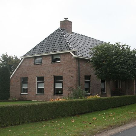 De Pompstee Rolde Bed & Breakfast Bagian luar foto