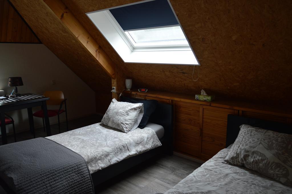 De Pompstee Rolde Bed & Breakfast Ruang foto
